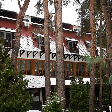 Hotel Barbizon Nyiregyhaza Exterior photo