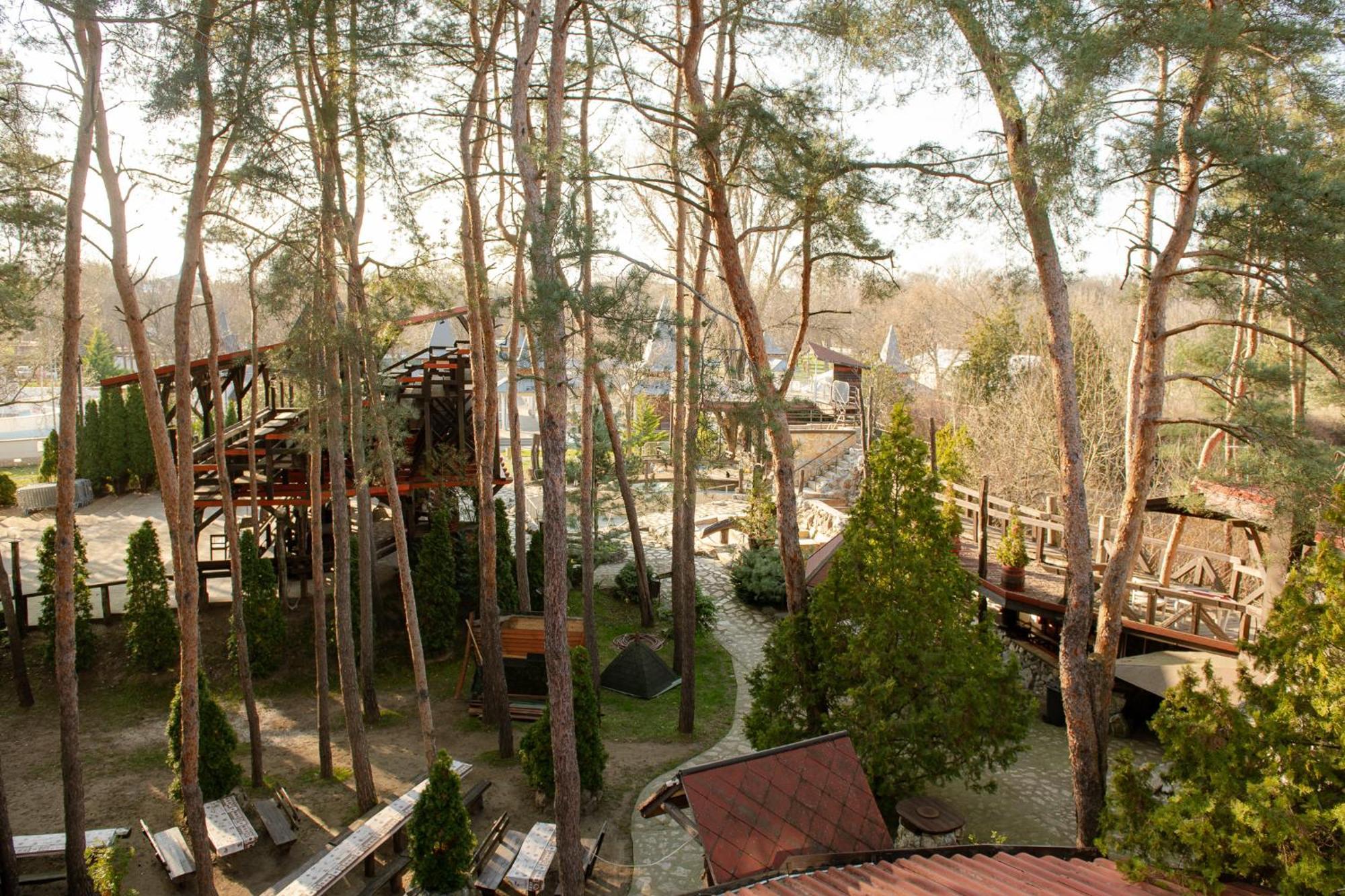 Hotel Barbizon Nyiregyhaza Exterior photo